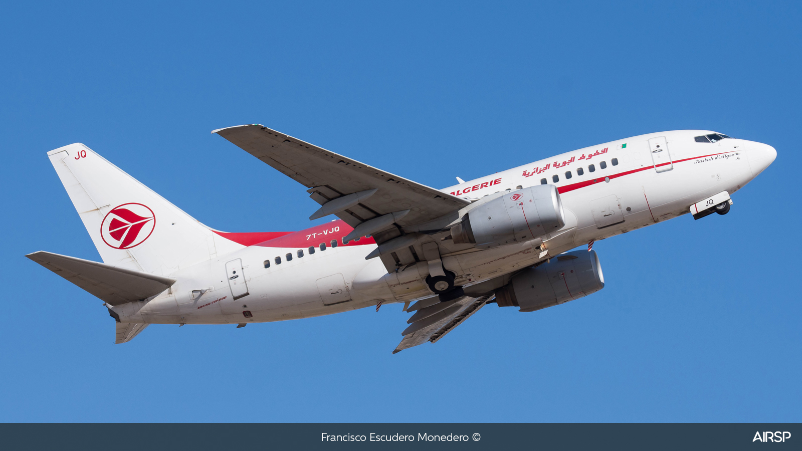 Air Algerie  Boeing 737-600  7T-VJQ