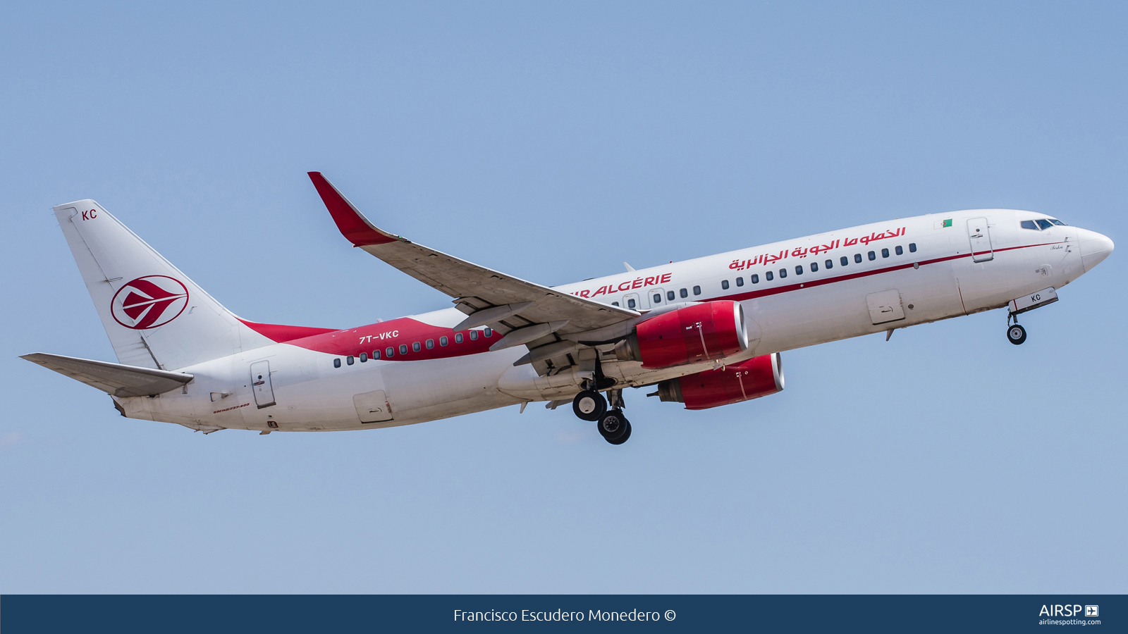 Air Algerie  Boeing 737-800  7T-VKC