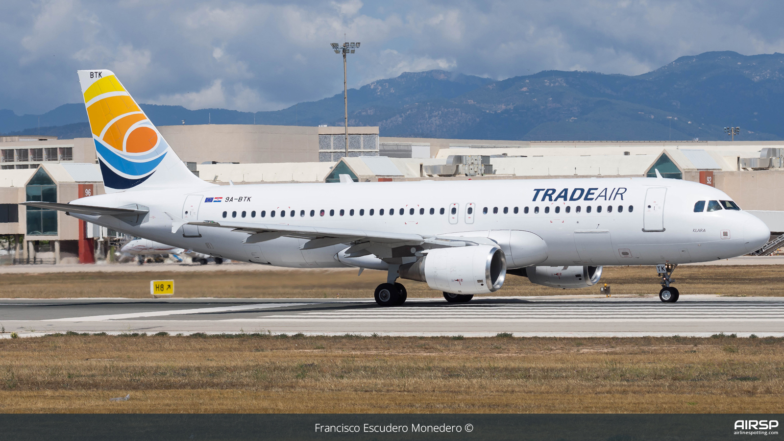 Trade Air  Airbus A320  9A-BTK