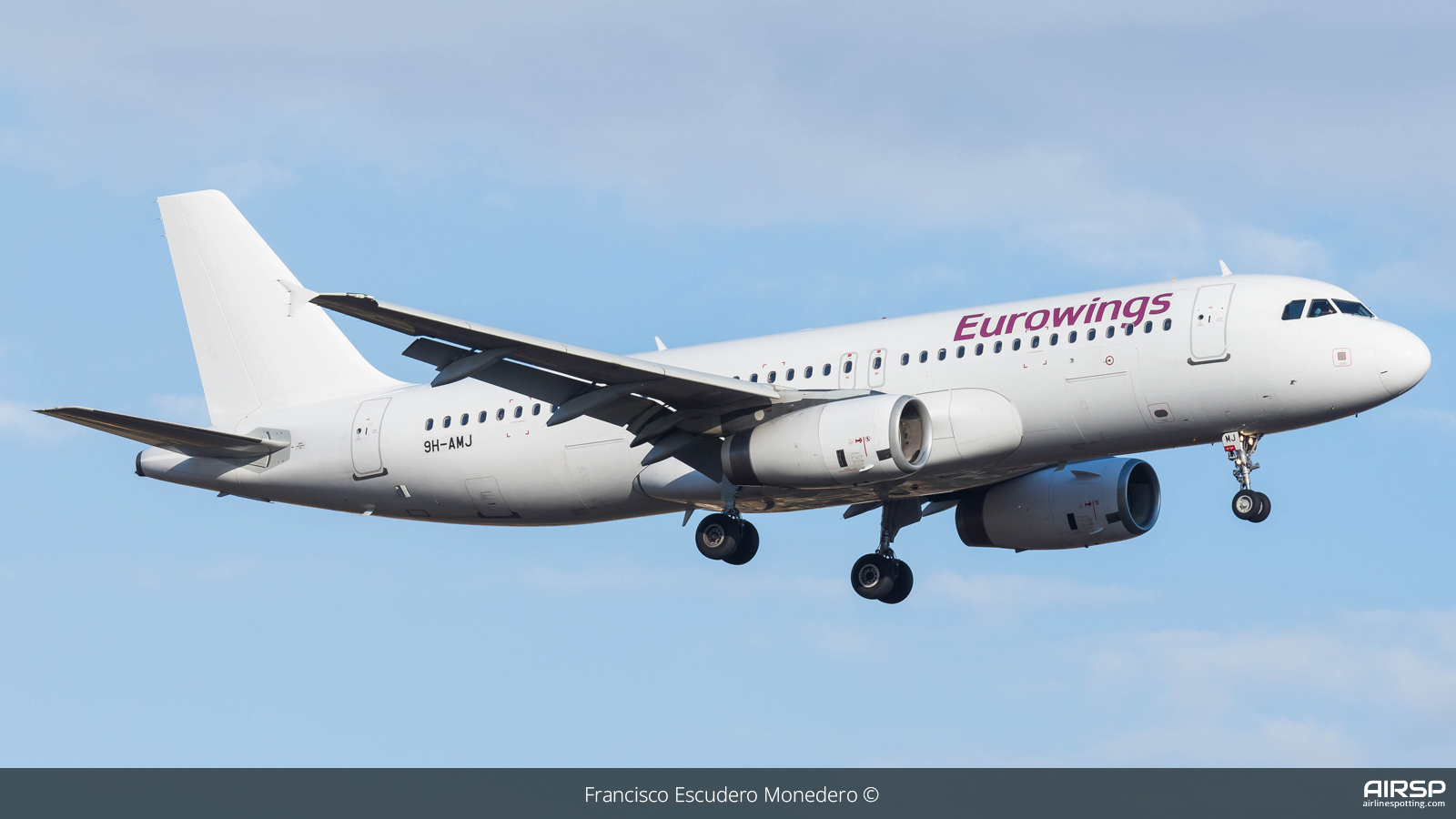 Eurowings  Airbus A320  9H-AMJ