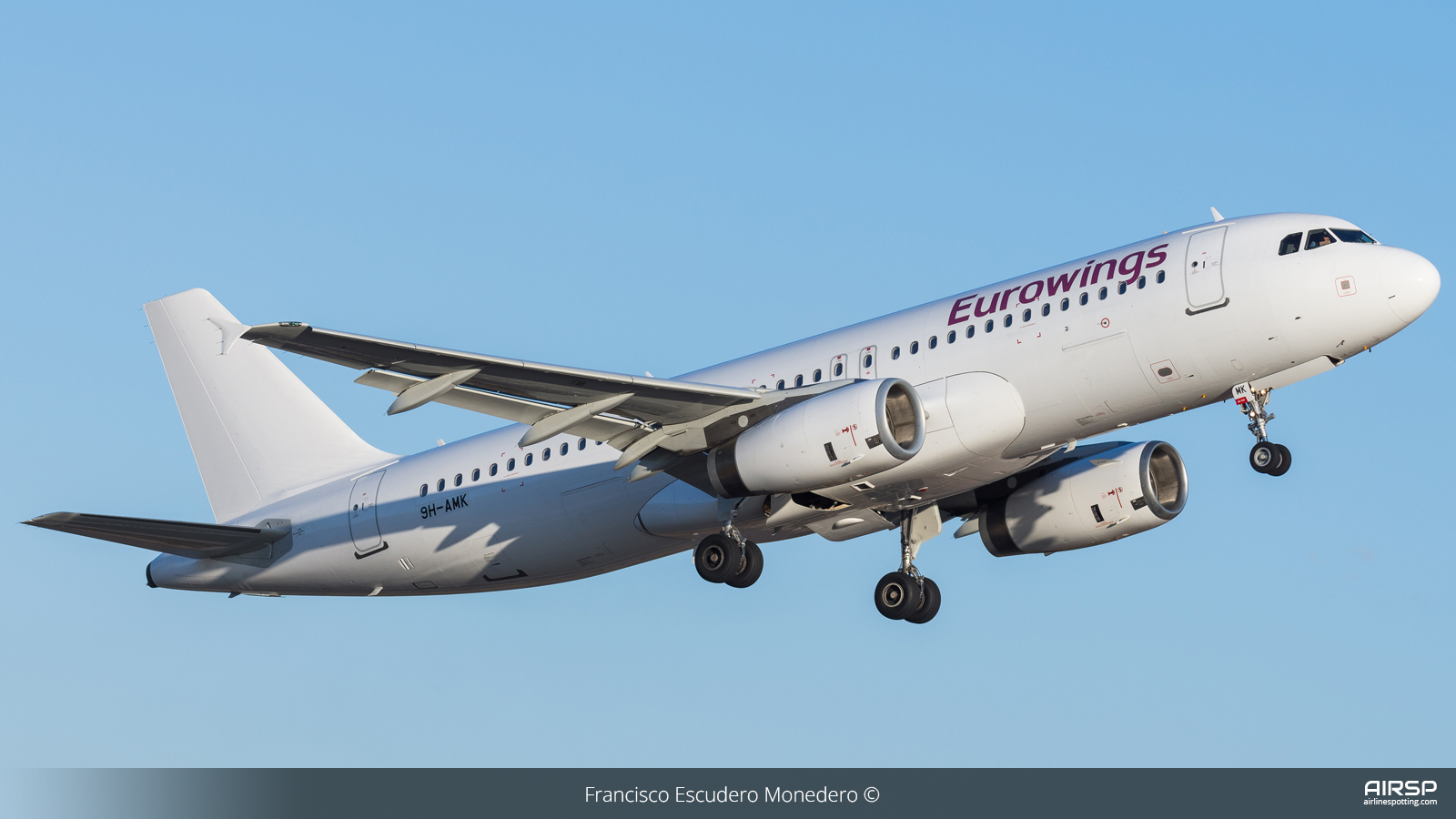 Eurowings  Airbus A320  9H-AMK