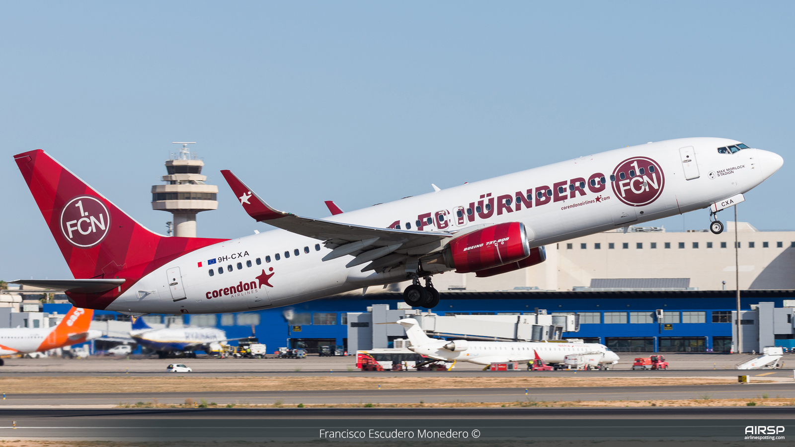 Corendon  Boeing 737-800  9H-CXA