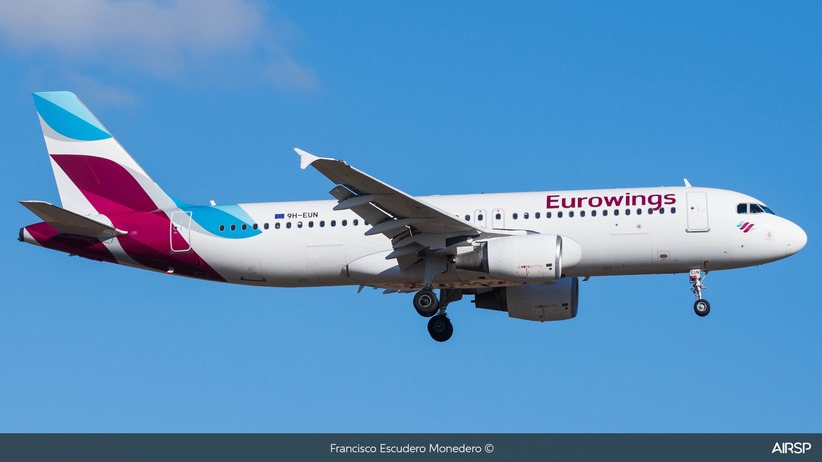 Eurowings  Airbus A320  9H-EUN