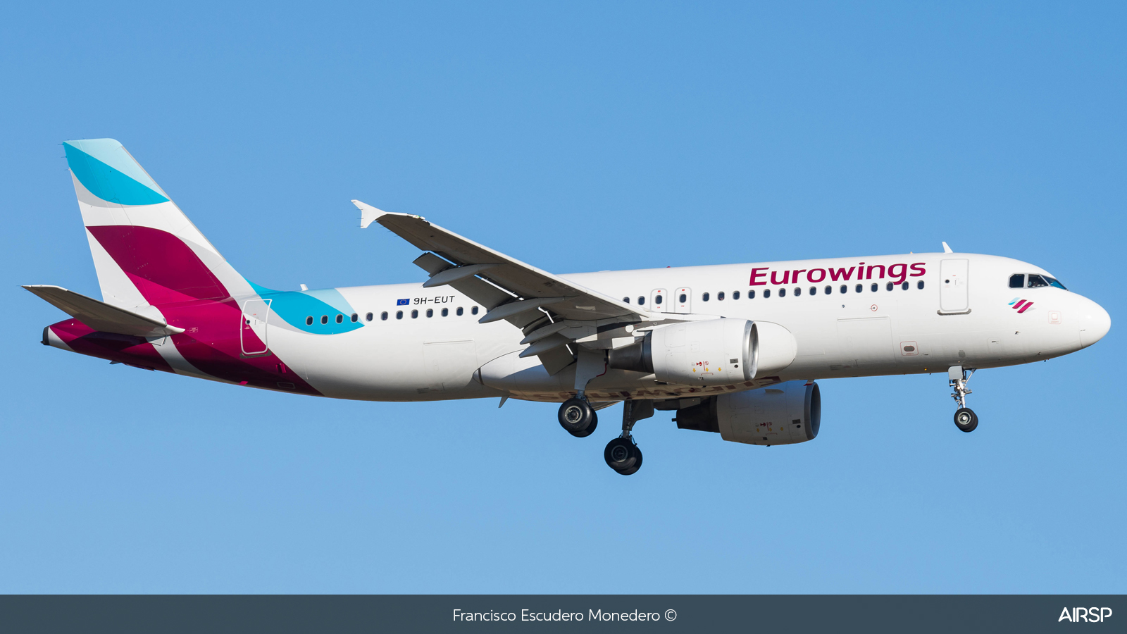 Eurowings  Airbus A320  9H-EUT