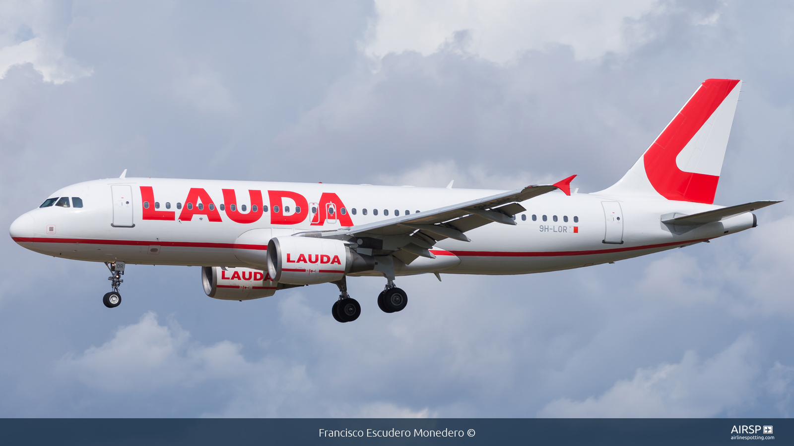 Lauda  Airbus A320  9H-LOR