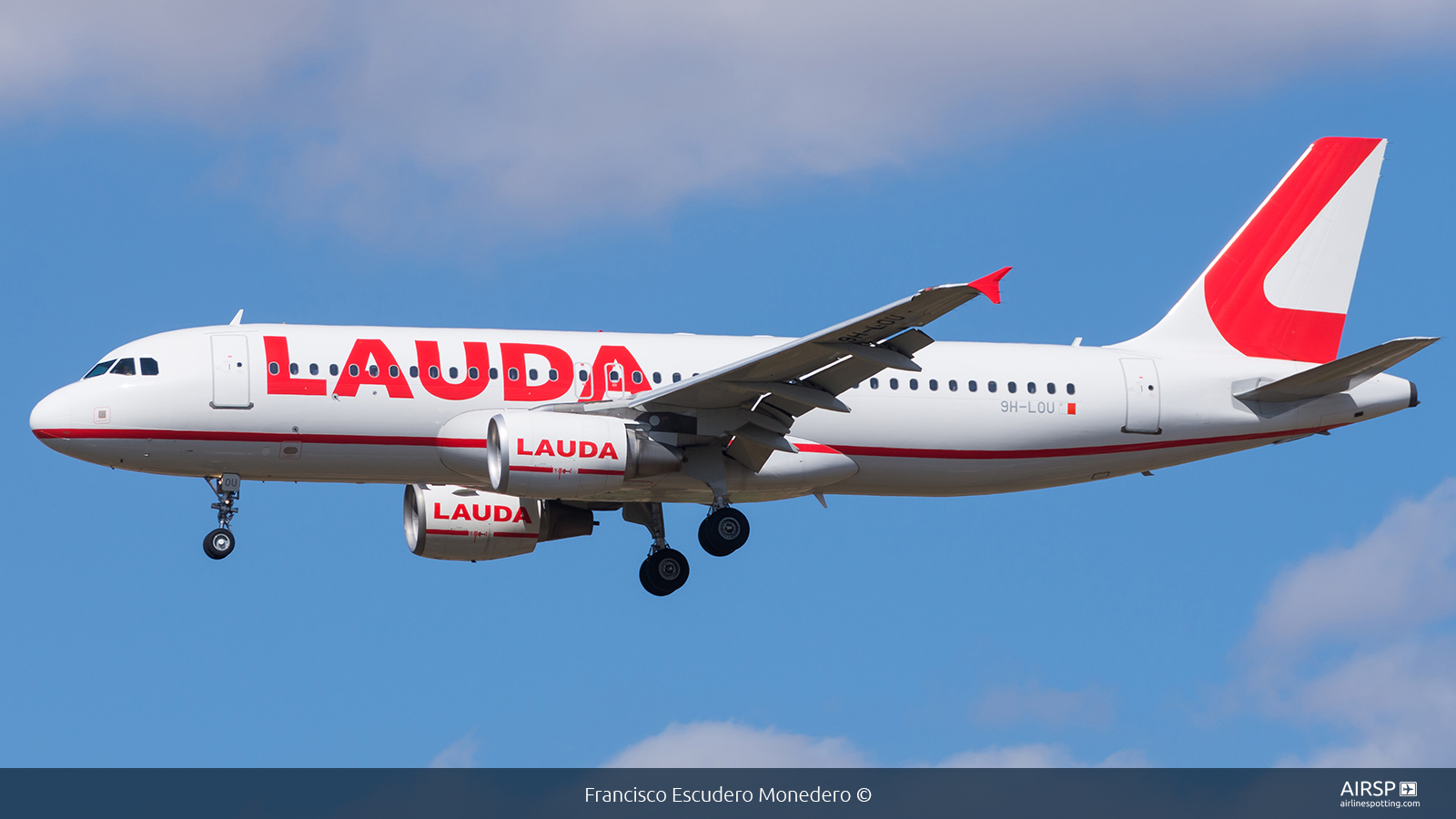 Lauda  Airbus A320  9H-LOU