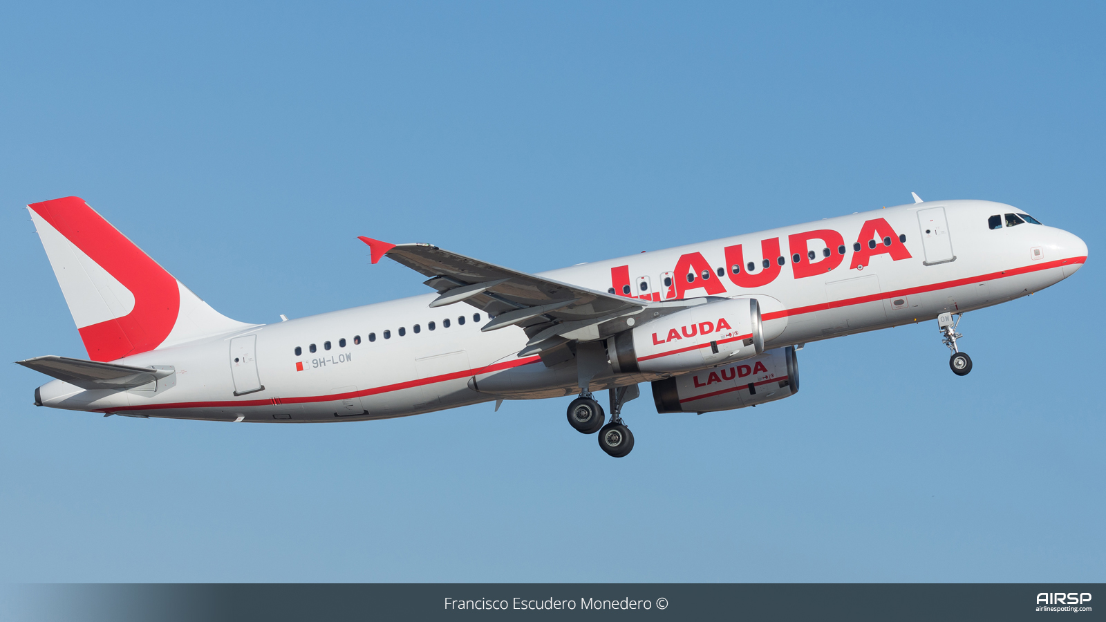 Lauda  Airbus A320  9H-LOW