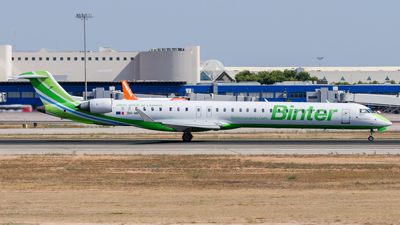 Binter Canarias Mitsubishi CRJ-1000