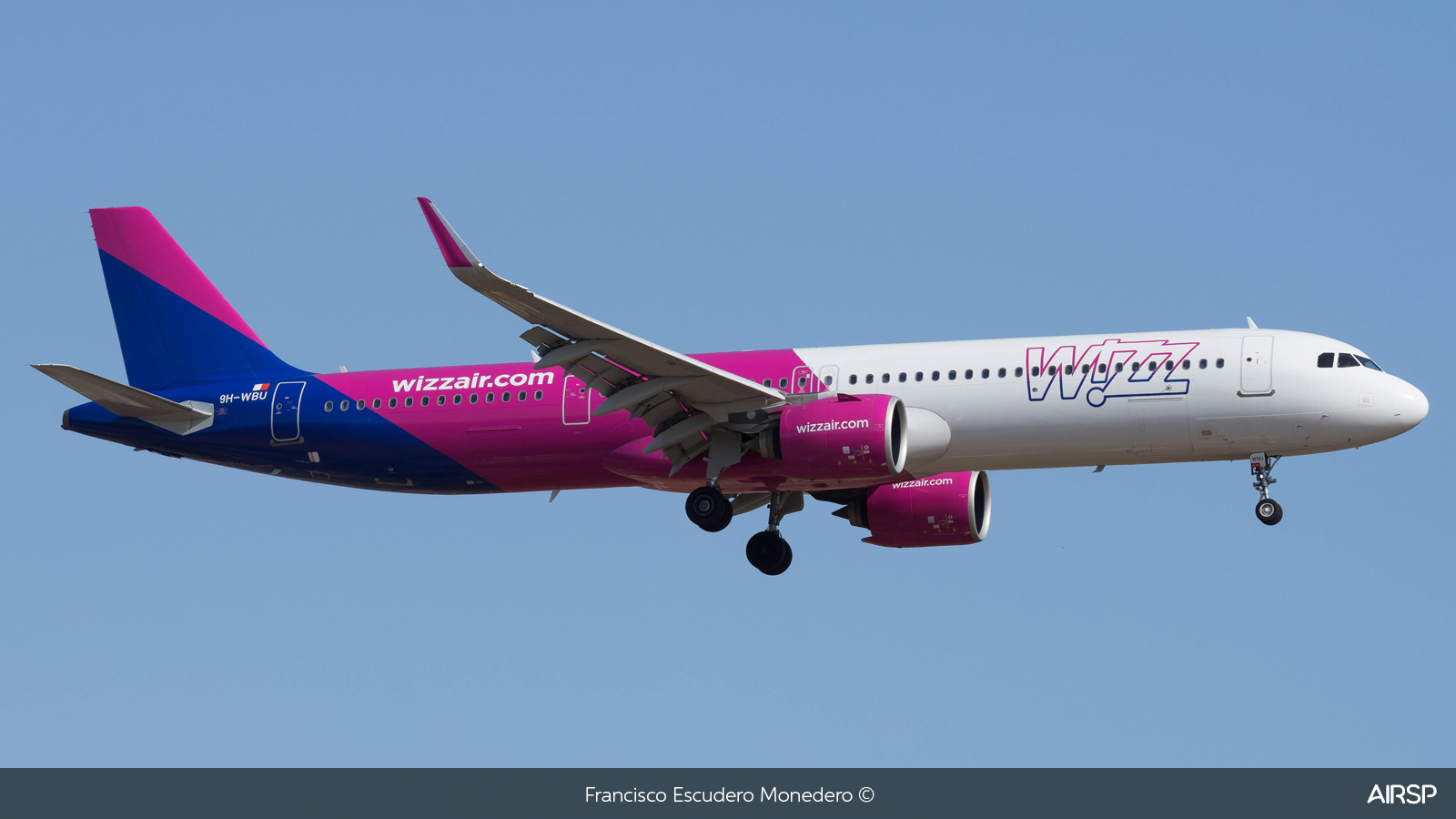 Wizz Air  Airbus A321neo  9H-WBU