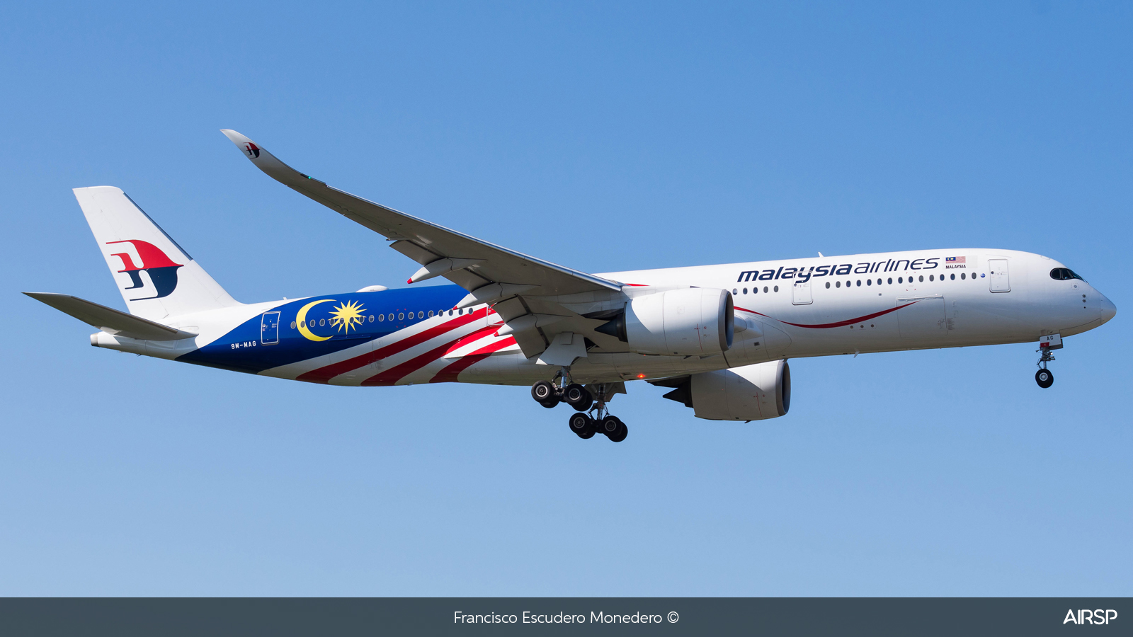 Malaysia Airlines  Airbus A350-900  9M-MAG