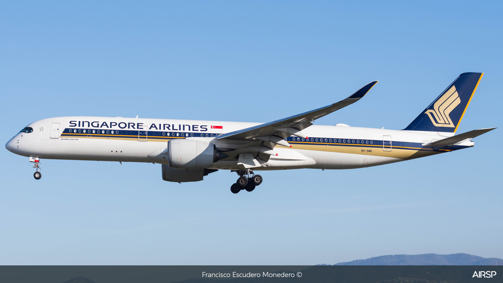 Singapore Airlines  Airbus A350-900  9V-SMD