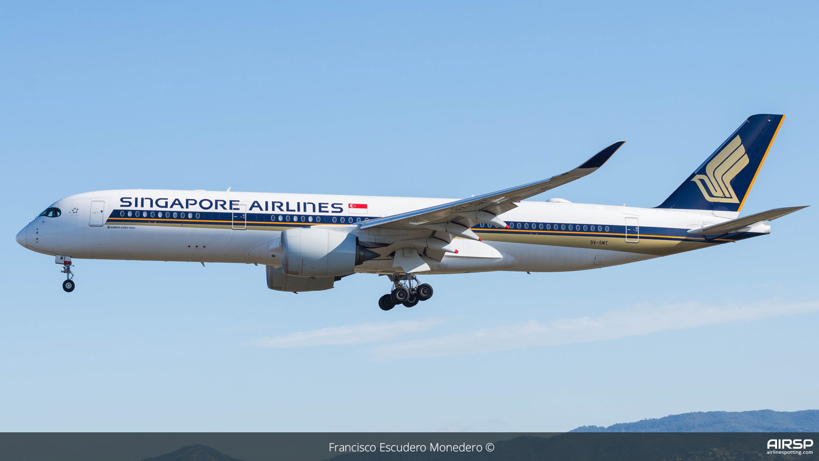 Singapore Airlines  Airbus A350-900  9V-SMT