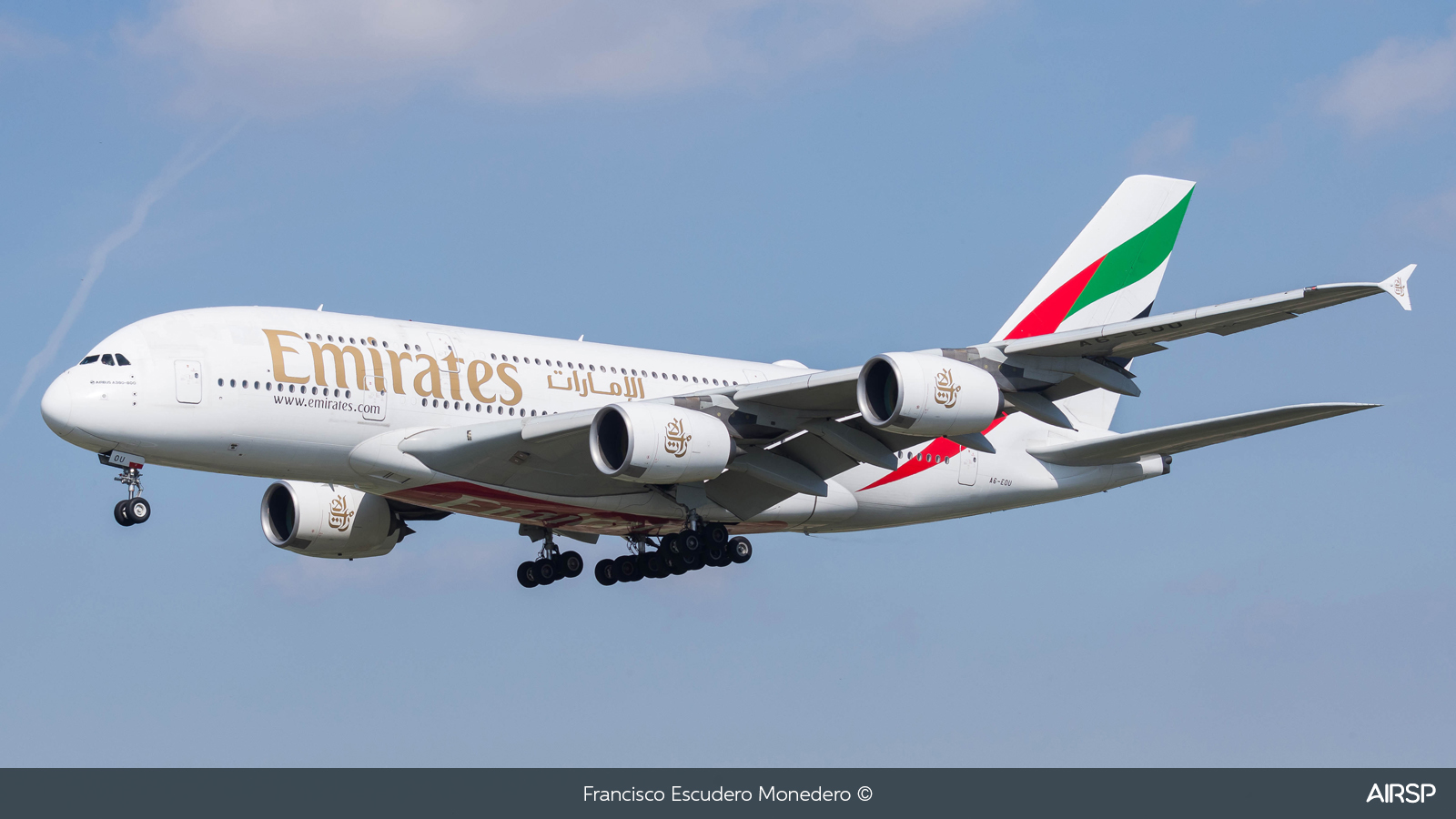 Emirates  Airbus A380-800  A6-EOU