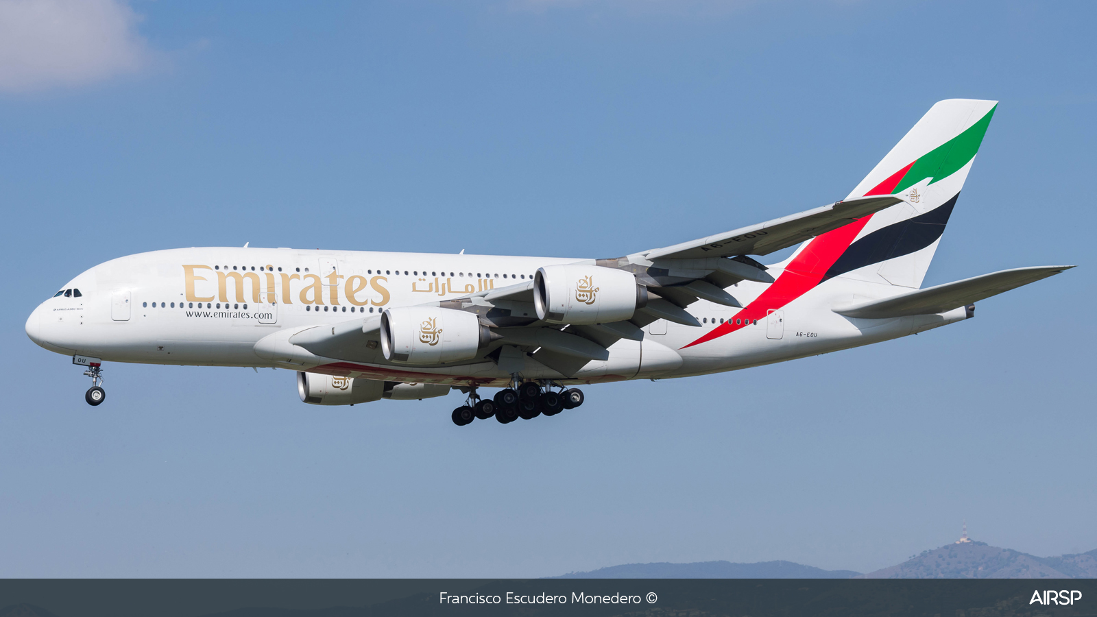 Emirates  Airbus A380-800  A6-EOU