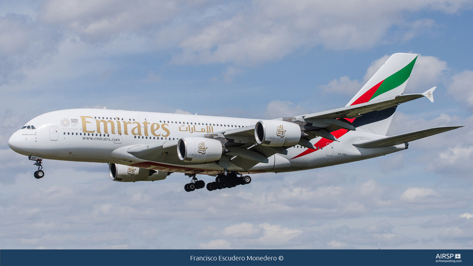 Emirates  Airbus A380-800  A6-EOZ