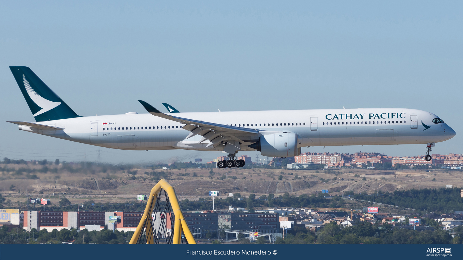 Cathay Pacific  Airbus A350-1000  B-LXG