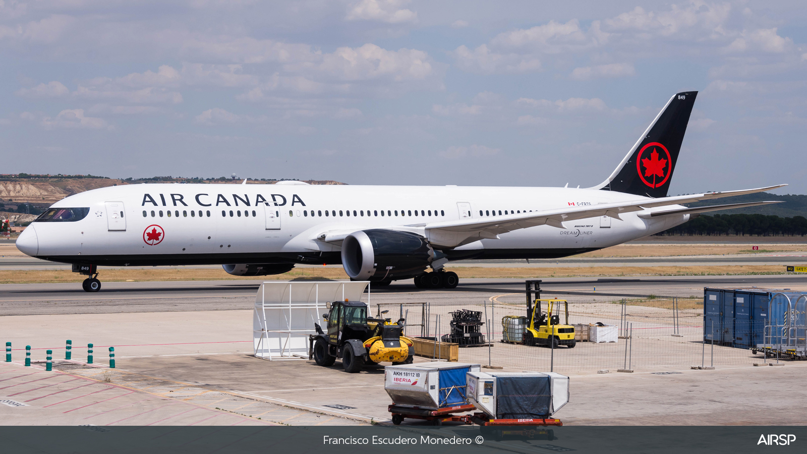 Air Canada  Boeing 787-9  C-FRTG