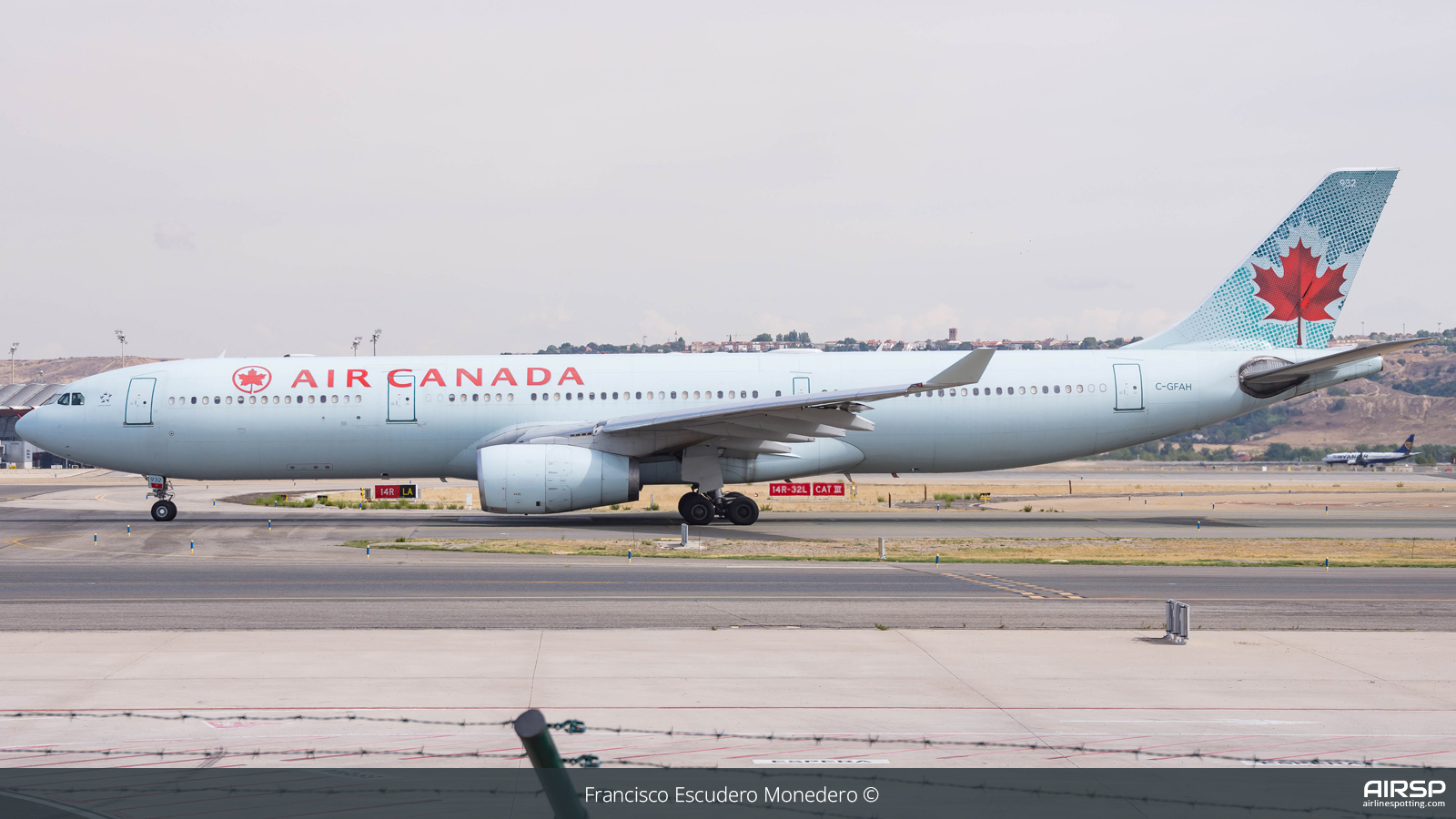 Air Canada  Airbus A330-300  C-GFAH