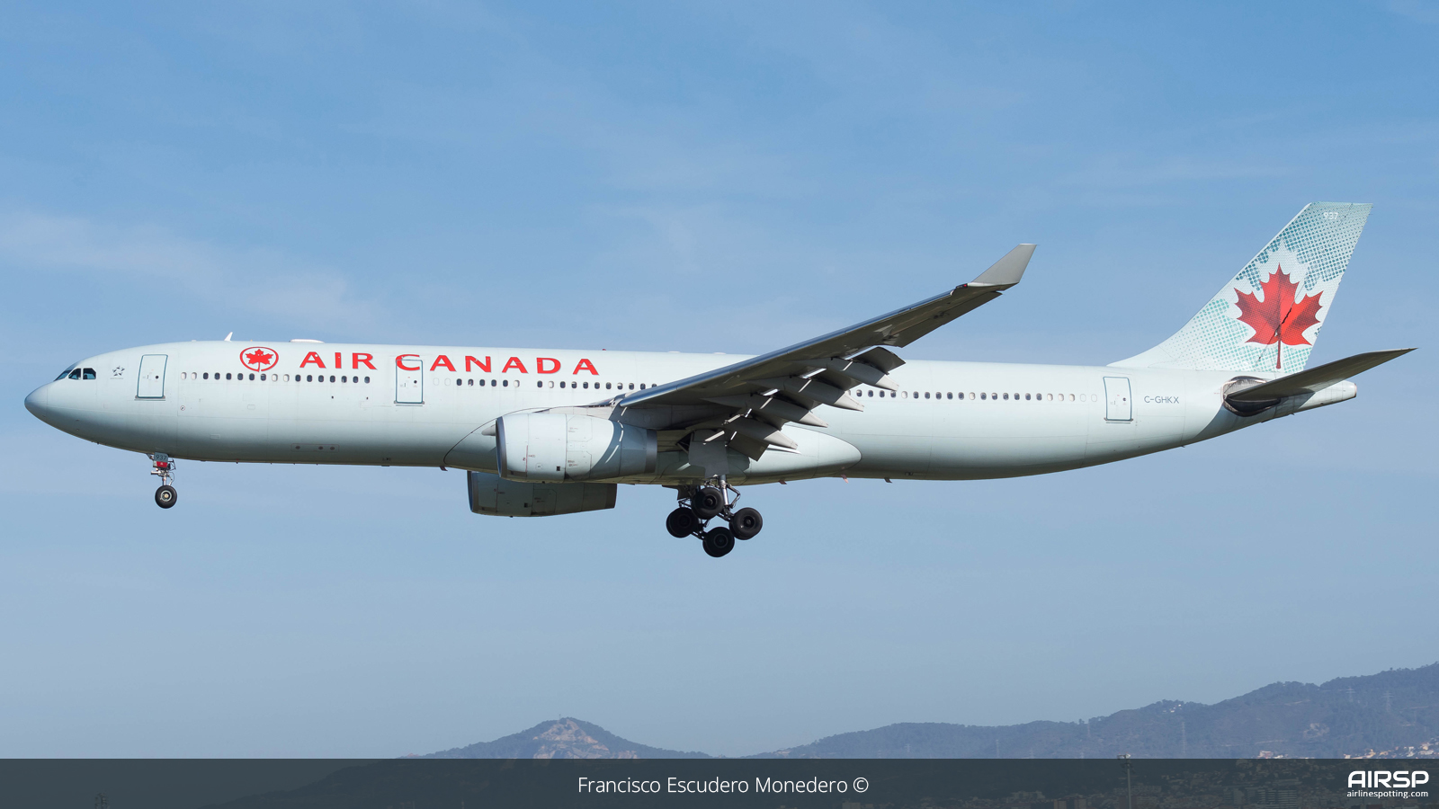 Air Canada  Airbus A330-300  C-GHKX