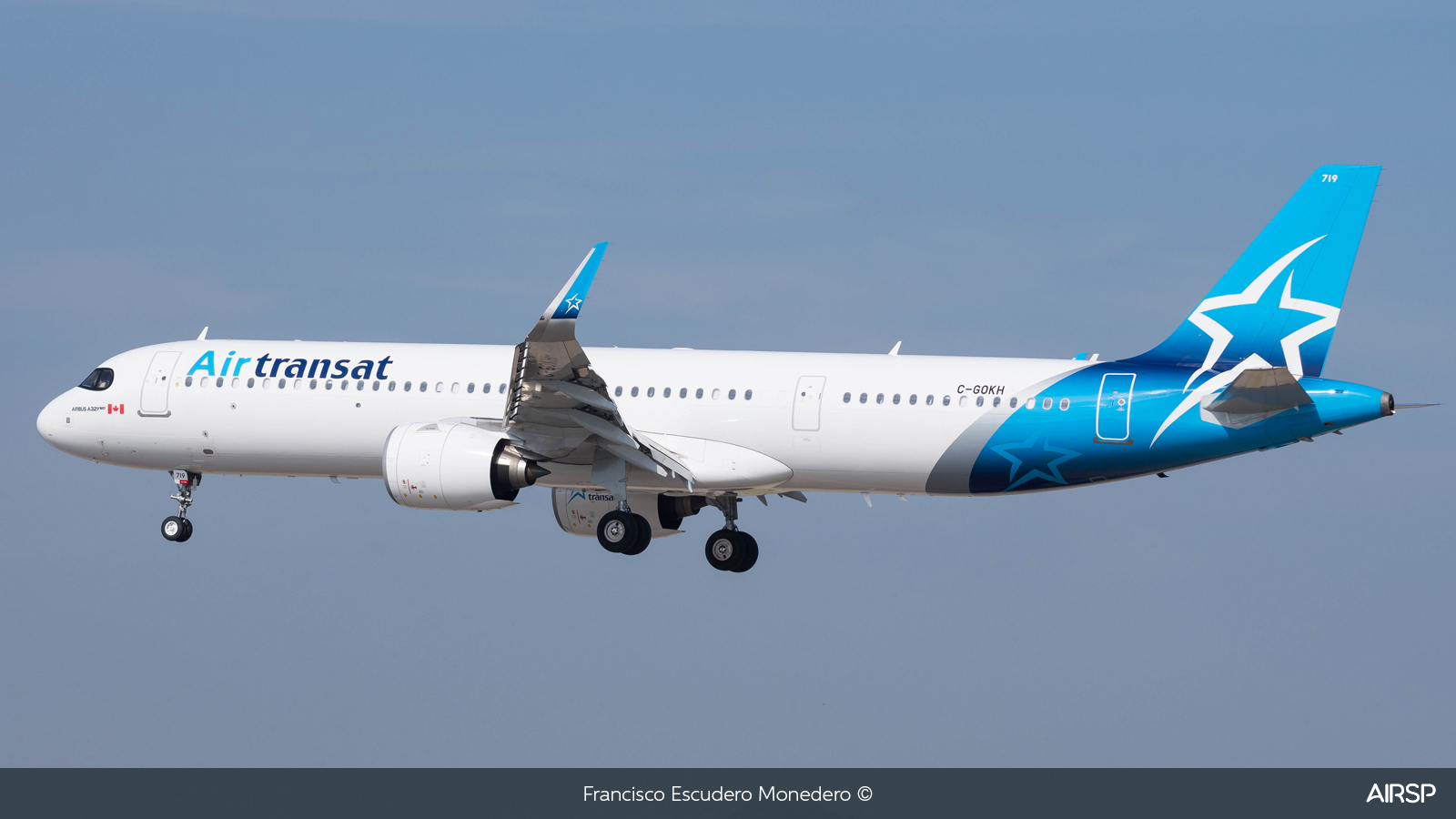 Air Transat  Airbus A321neo  C-GOKH