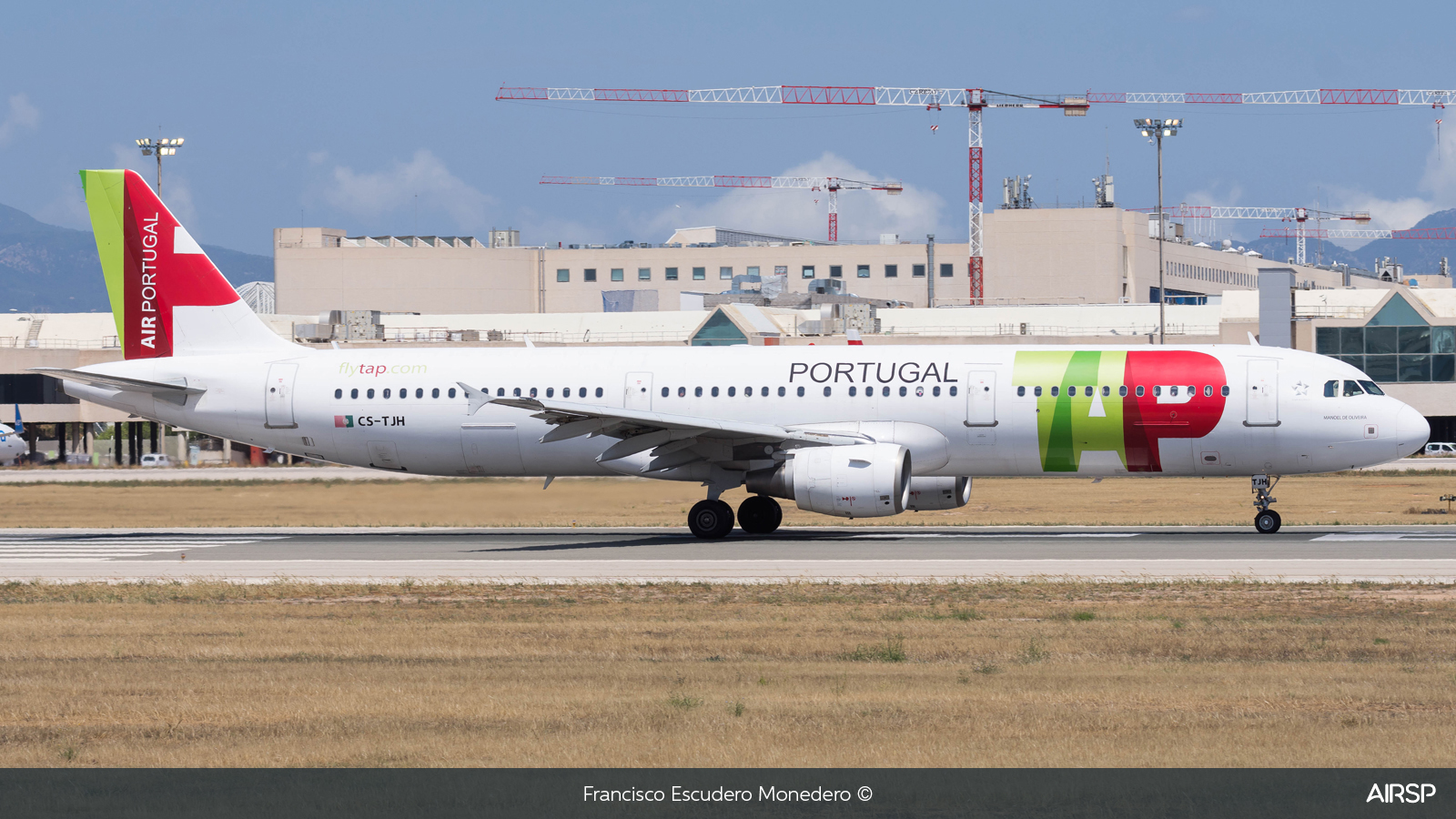 TAP Air Portugal  Airbus A321  CS-TJH