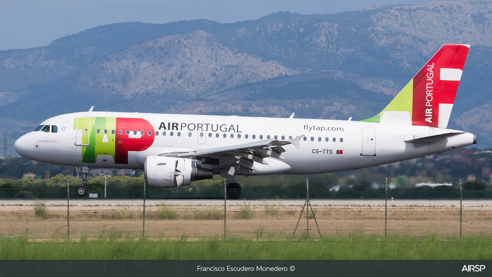 TAP Air Portugal  Airbus A319  CS-TTS