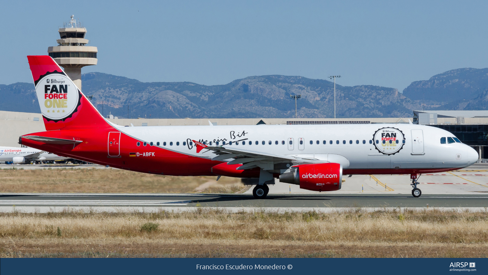 Air Berlin  Airbus A320  D-ABFK