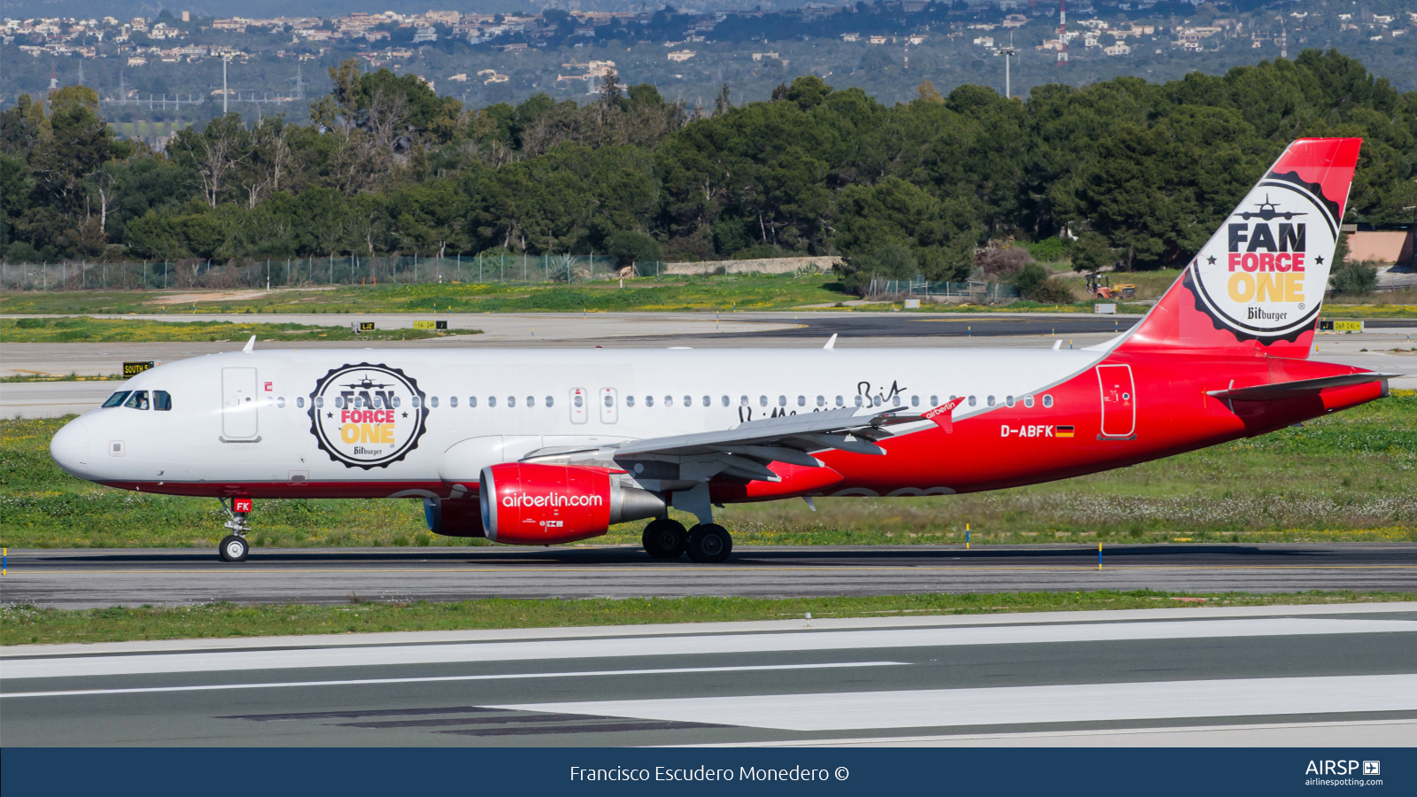 Air Berlin  Airbus A320  D-ABFK