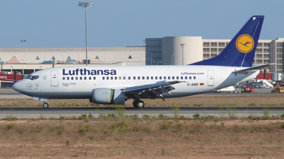 Lufthansa Boeing 737-500