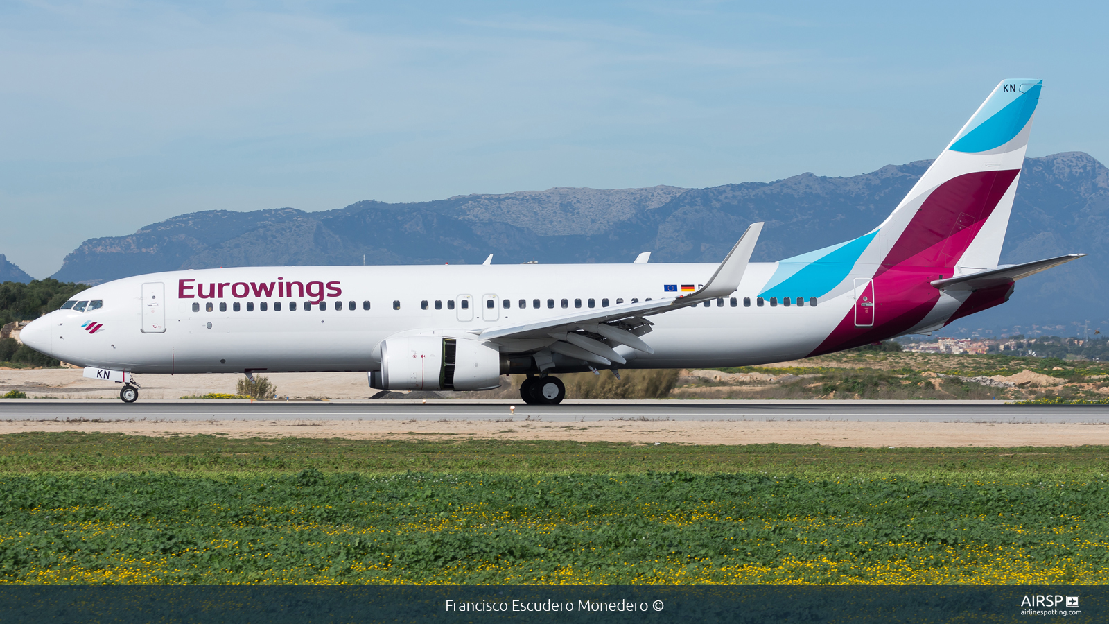 Eurowings  Boeing 737-800  D-ABKN