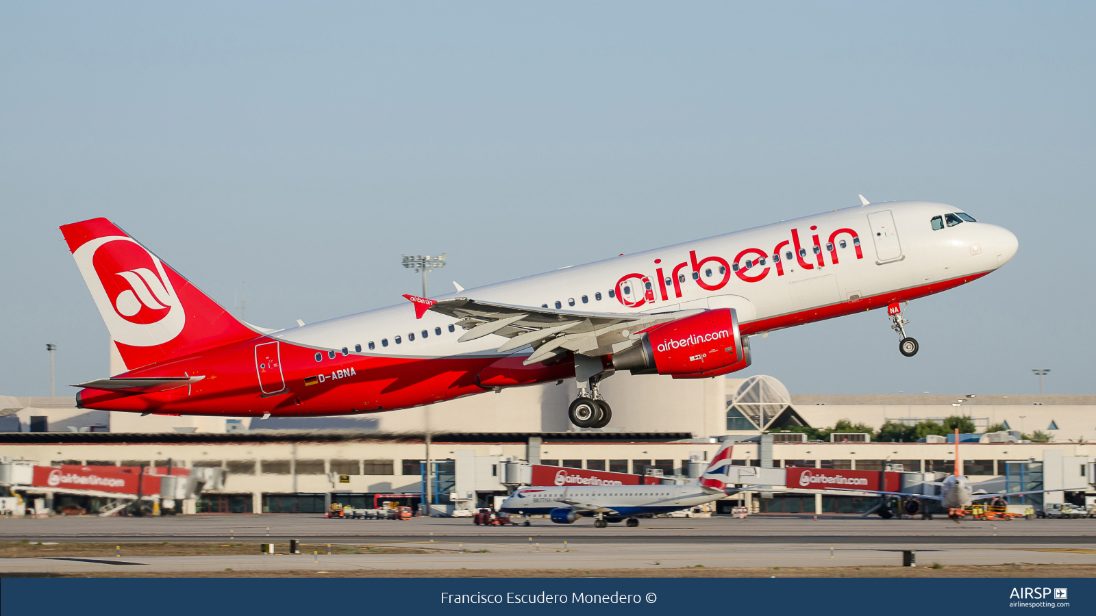 Air Berlin  Airbus A320  D-ABNA