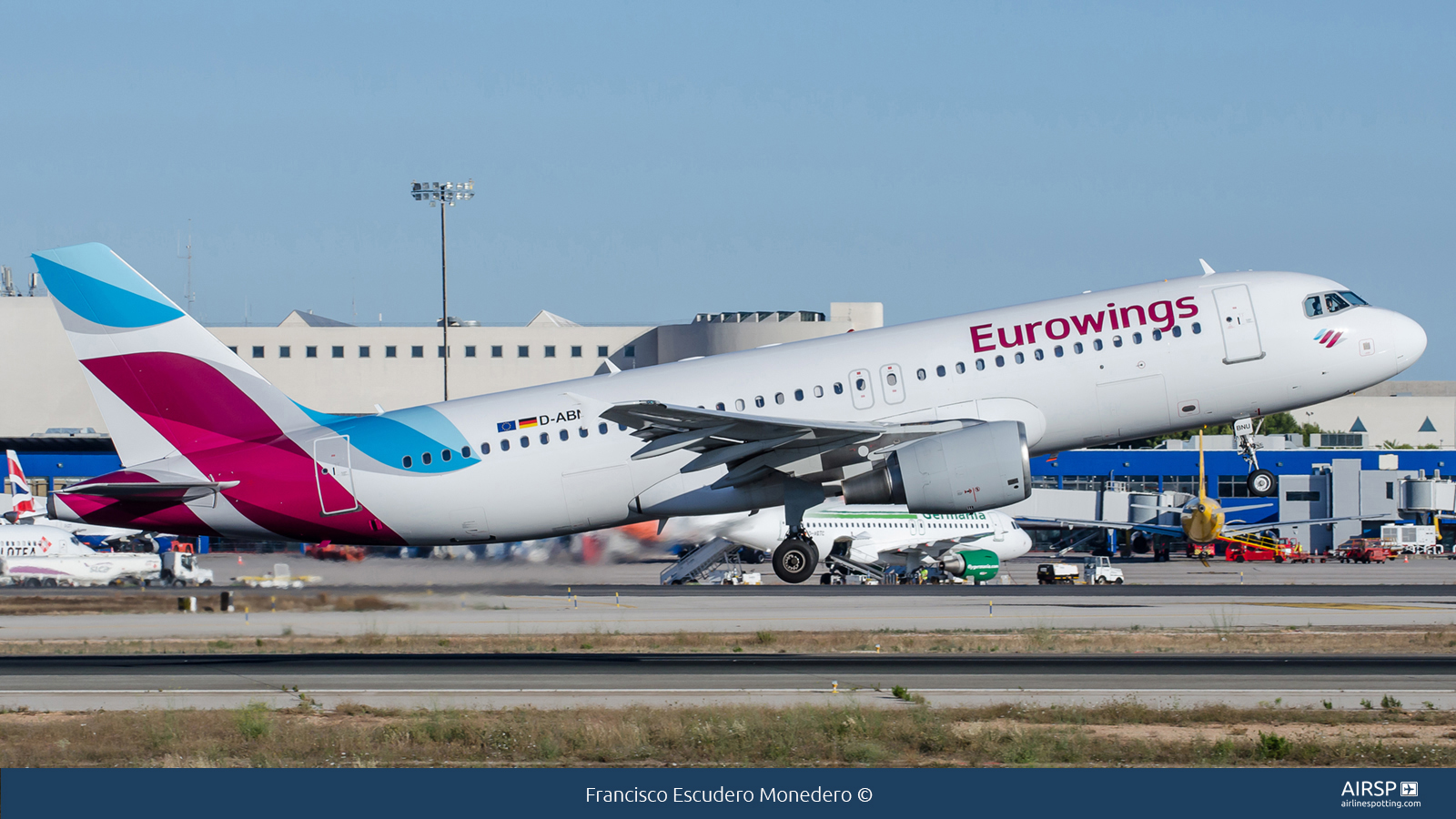 Eurowings  Airbus A320  D-ABNU