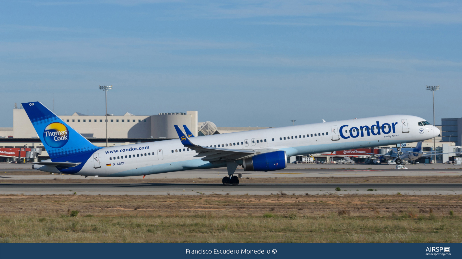 Condor  Boeing 757-300  D-ABOB