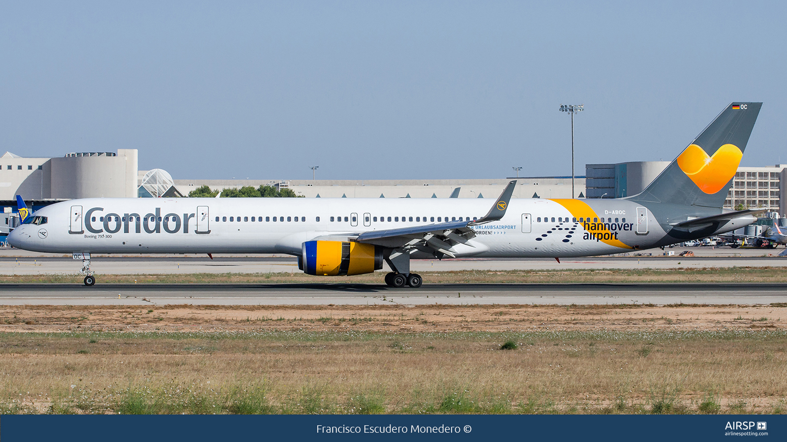 Condor  Boeing 757-300  D-ABOC