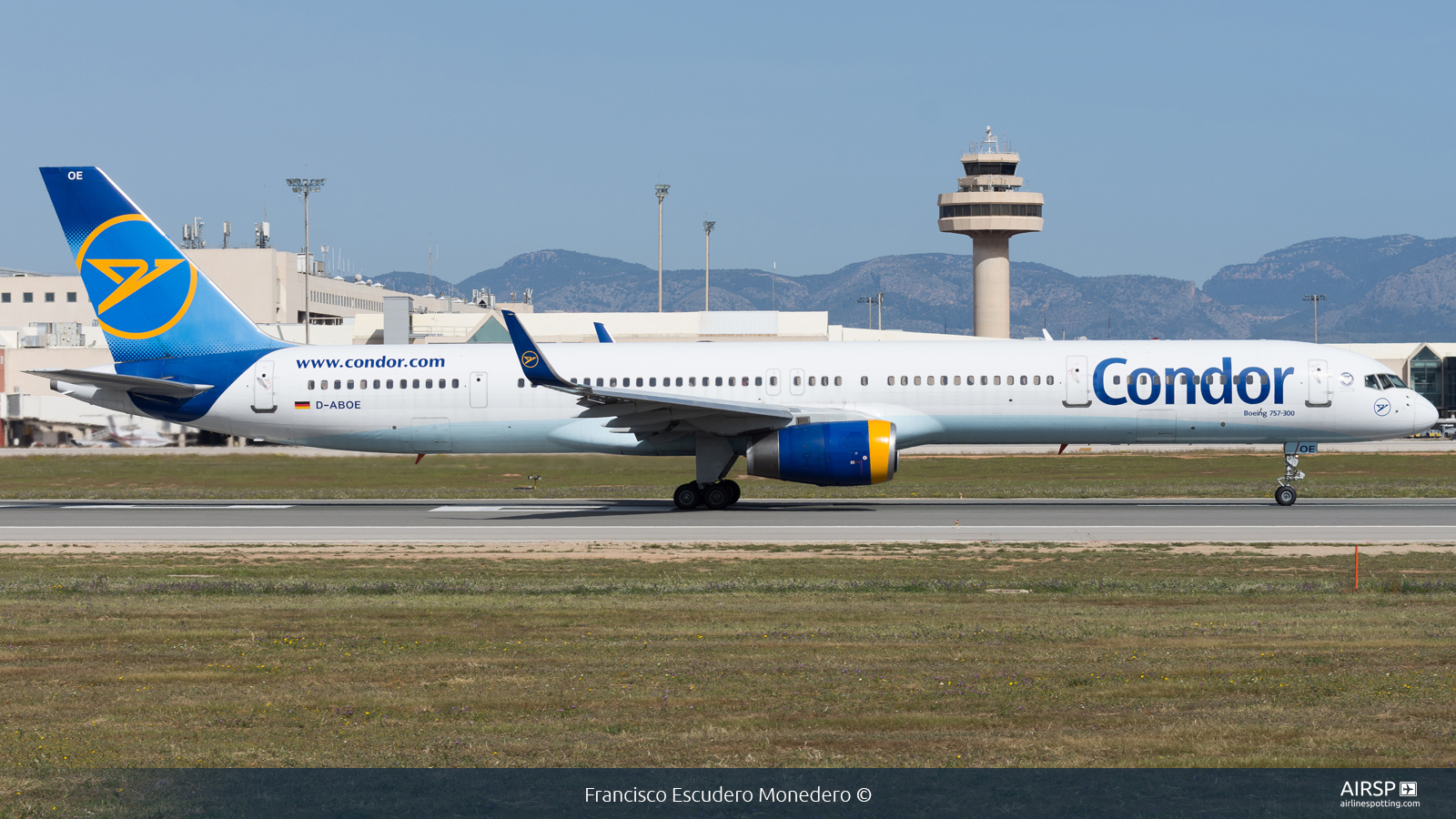 Condor  Boeing 757-300  D-ABOE