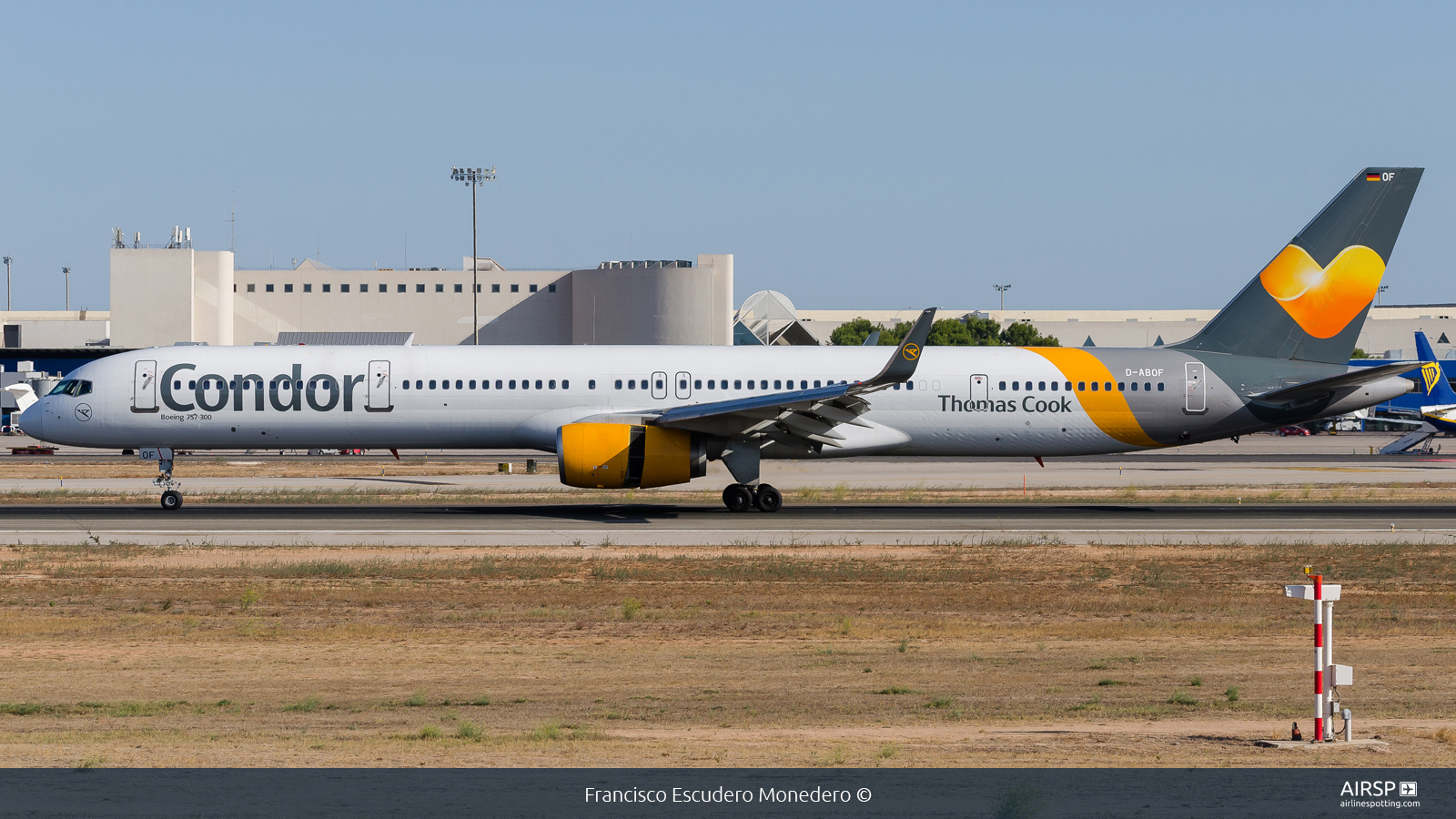 Condor  Boeing 757-300  D-ABOF