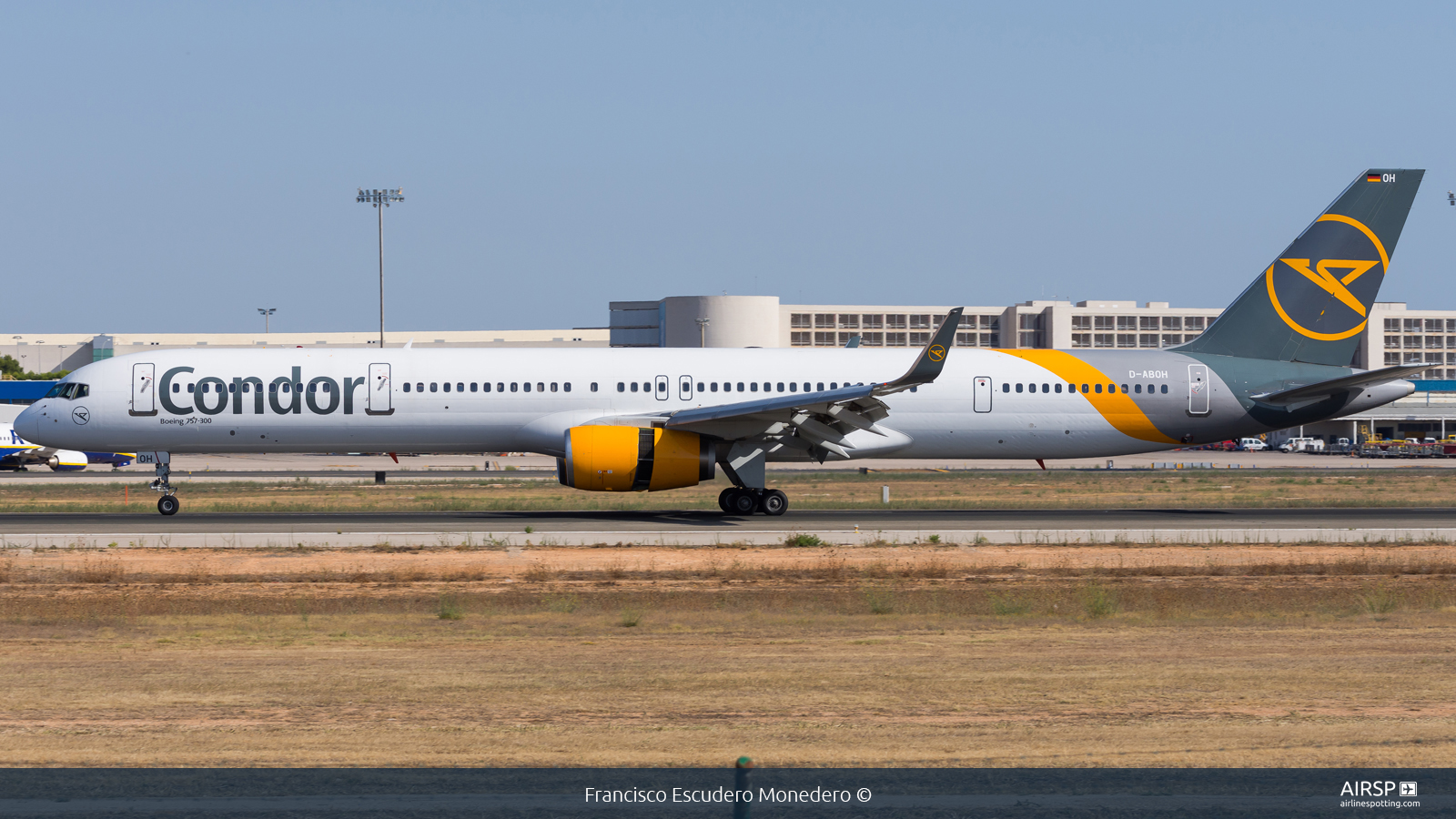 Condor  Boeing 757-300  D-ABOH
