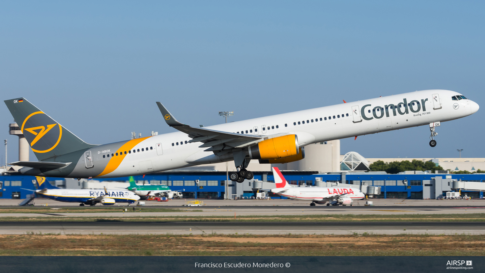 Condor  Boeing 757-300  D-ABOK