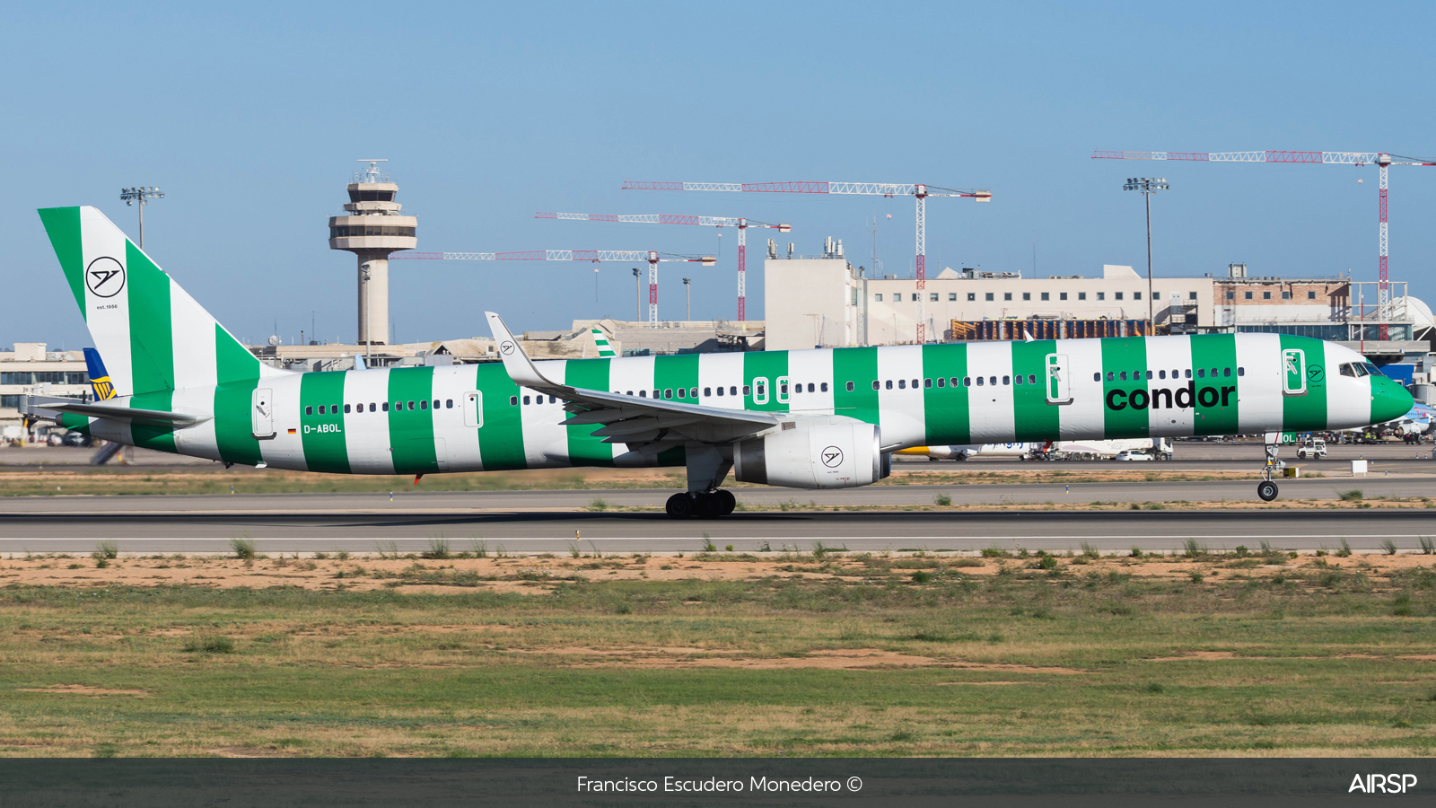 Condor  Boeing 757-300  D-ABOL