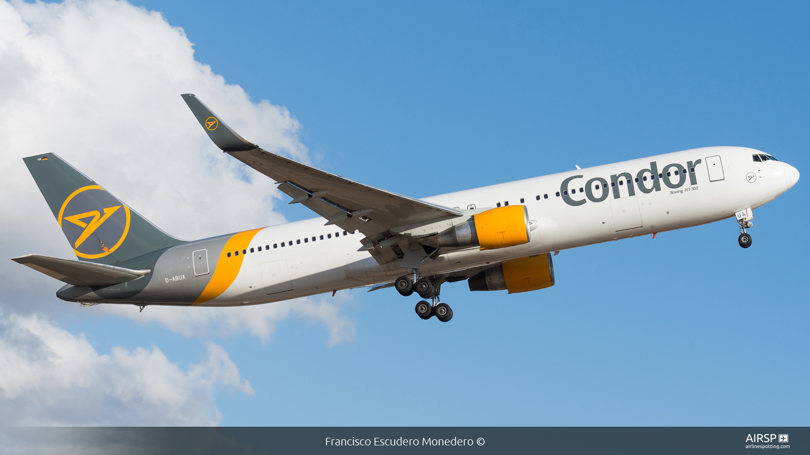Condor  Boeing 767-300  D-ABUA
