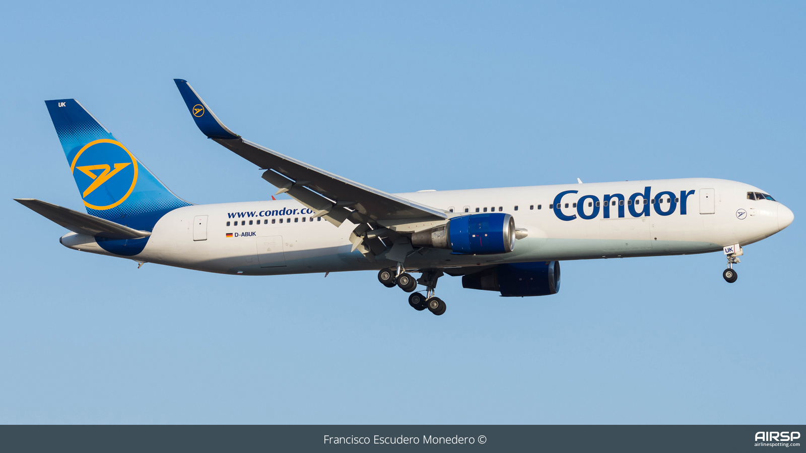 Condor  Boeing 767-300  D-ABUK