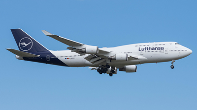 Lufthansa Boeing 747-400