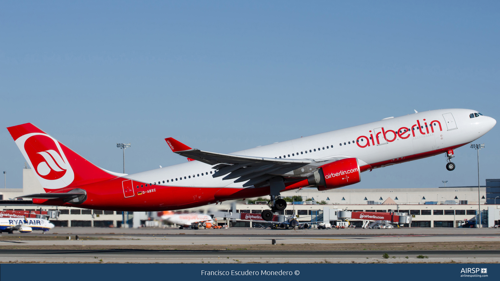 Air Berlin  Airbus A330-200  D-ABXC