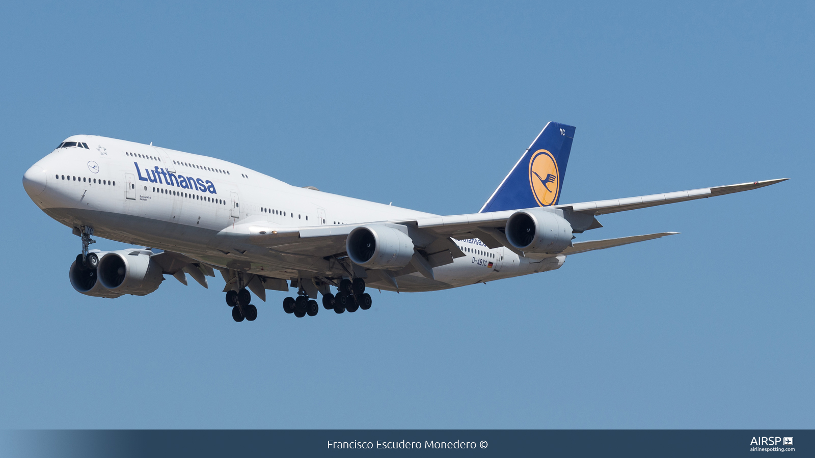 Lufthansa  Boeing 747-8  D-ABYC