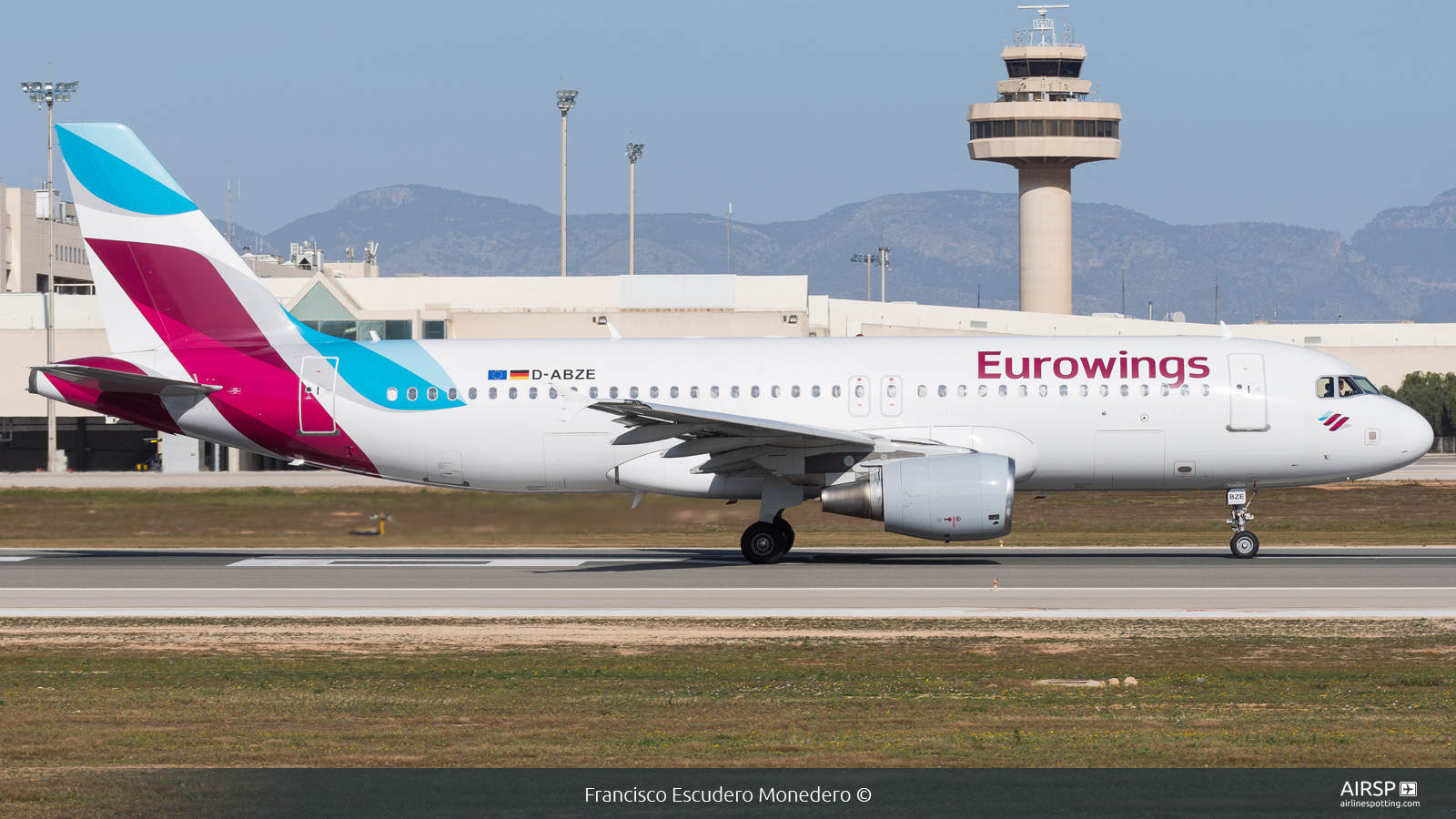 Eurowings  Airbus A320  D-ABZE
