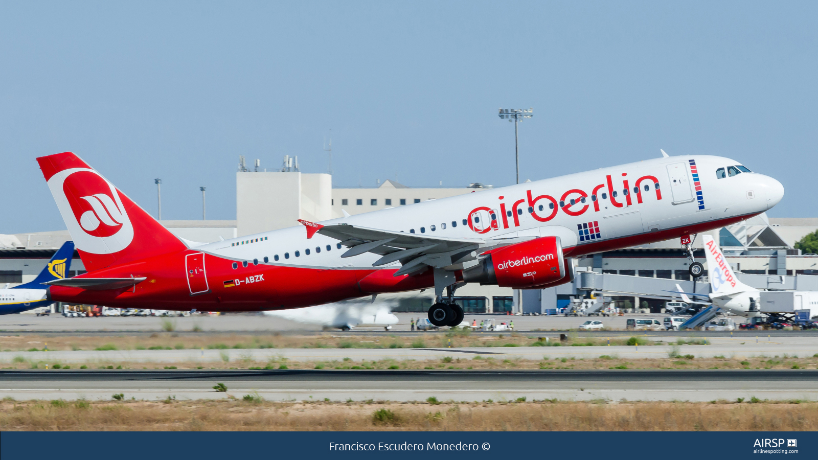 Air Berlin  Airbus A320  D-ABZK