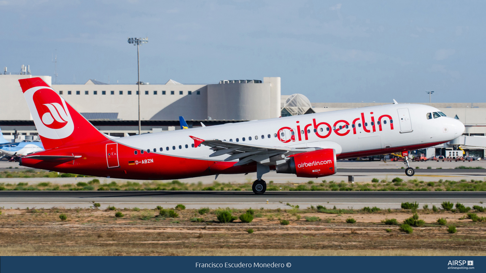 Air Berlin  Airbus A320  D-ABZN