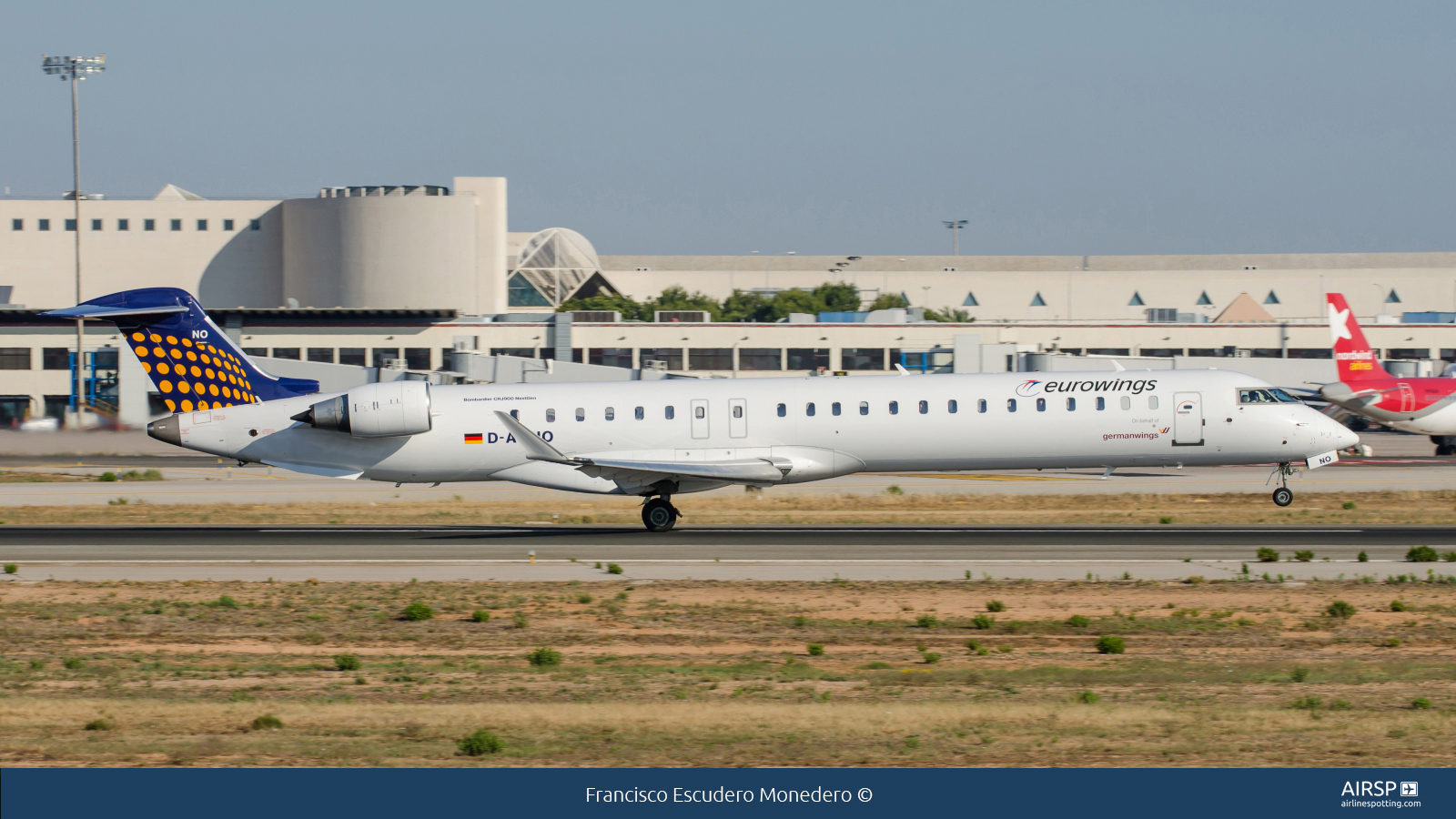 Eurowings  Mitsubishi CRJ-900  D-ACNO