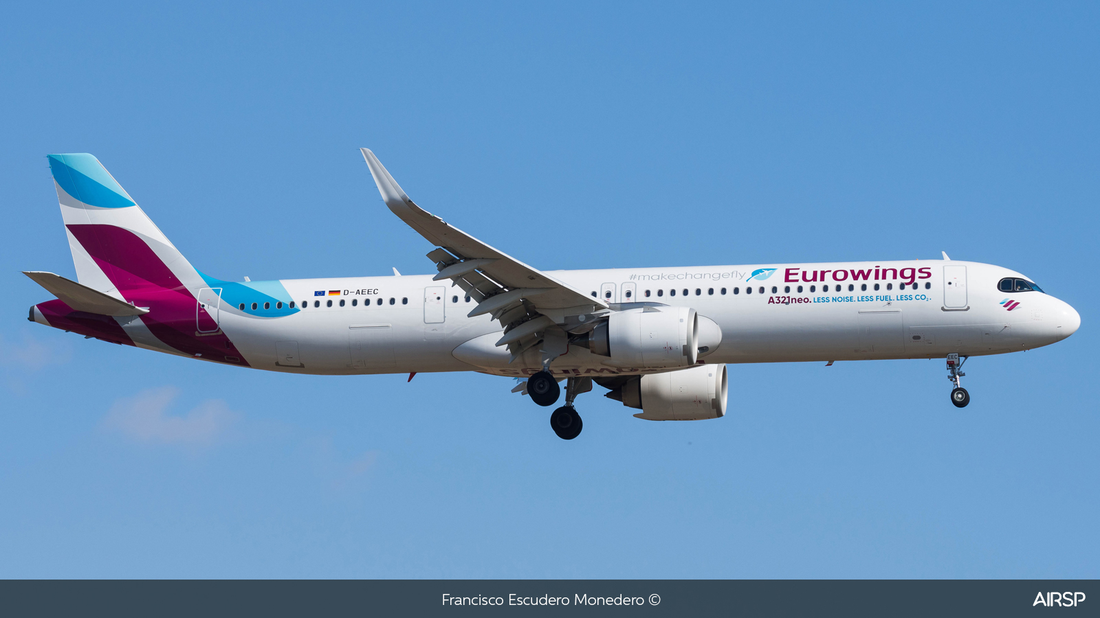 Eurowings  Airbus A321neo  D-AEEC