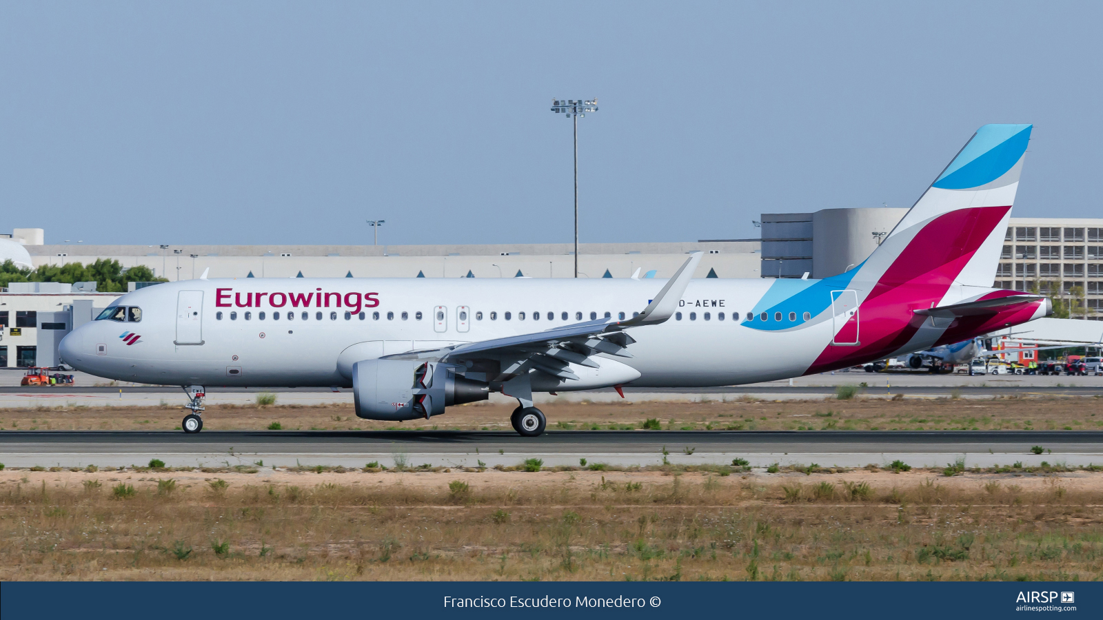 Eurowings  Airbus A320  D-AEWE